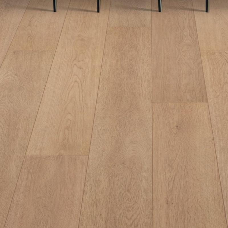 Mohawk SolidTech R Plus Oxford Manor Cyrus | OnFlooring